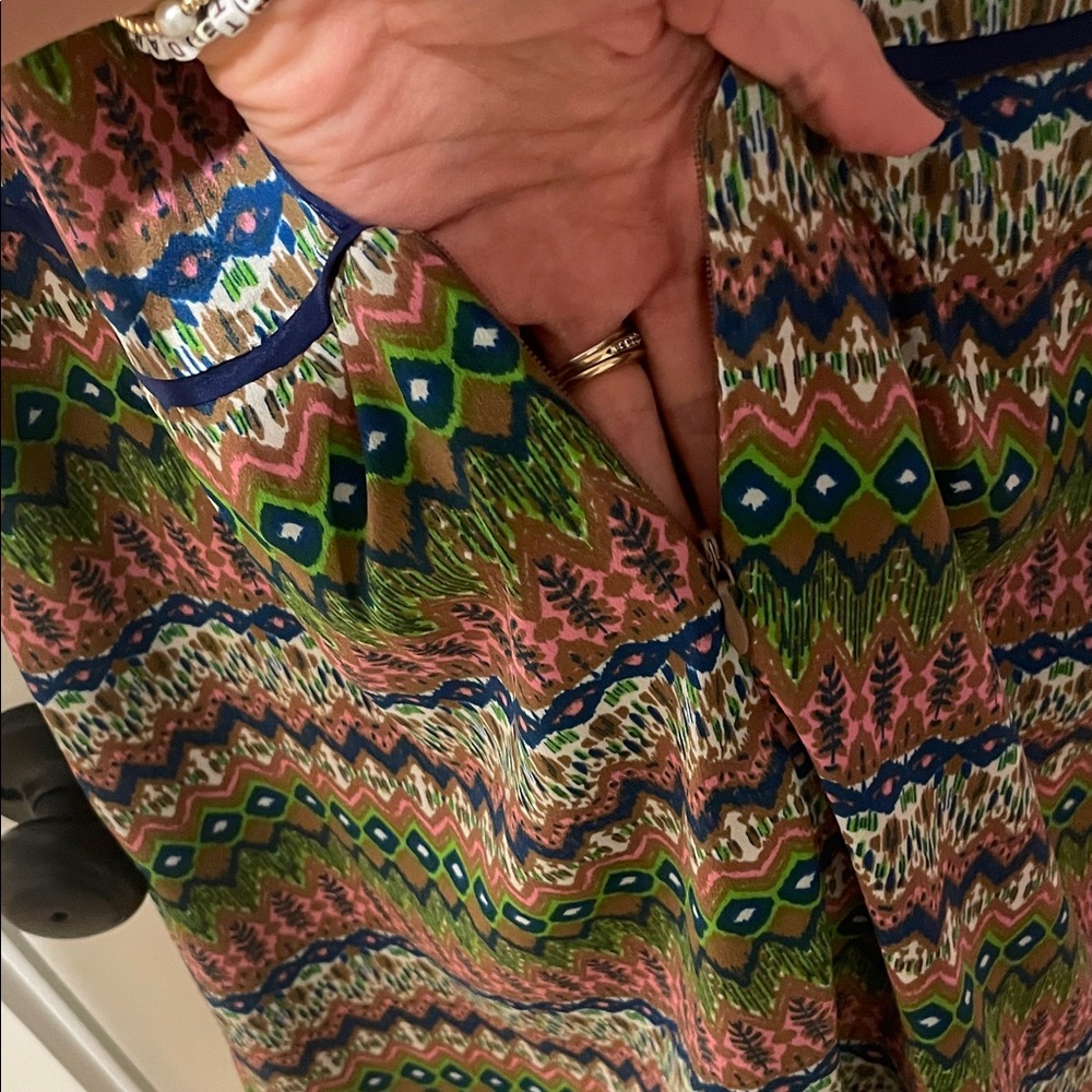 Colorful Patterned Dress - Picture 5 of 5